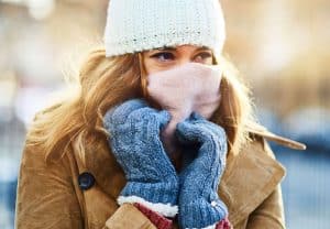 Cold Winter Weather Causes Back Pain : Causes and Solutions