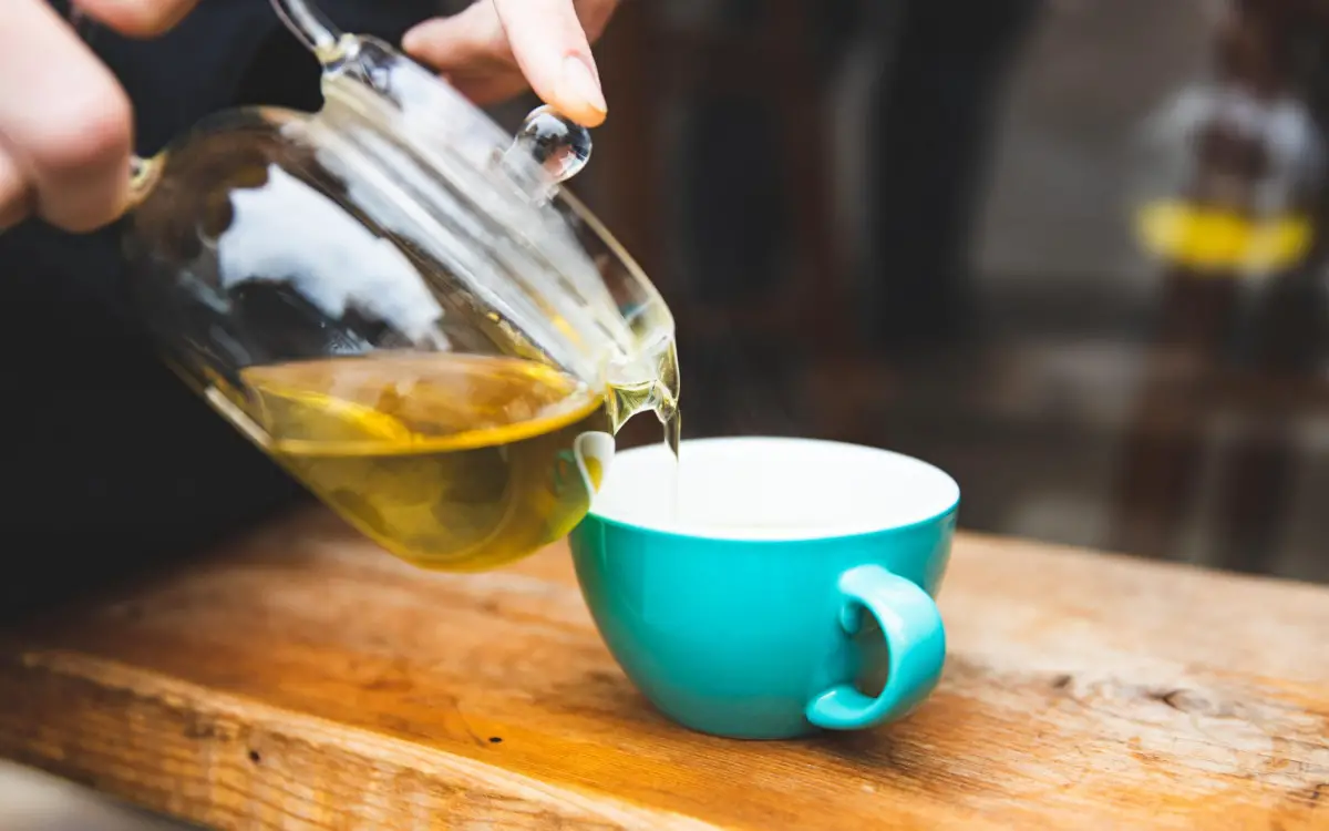 Can Green Tea Change The Color Of Your Urine